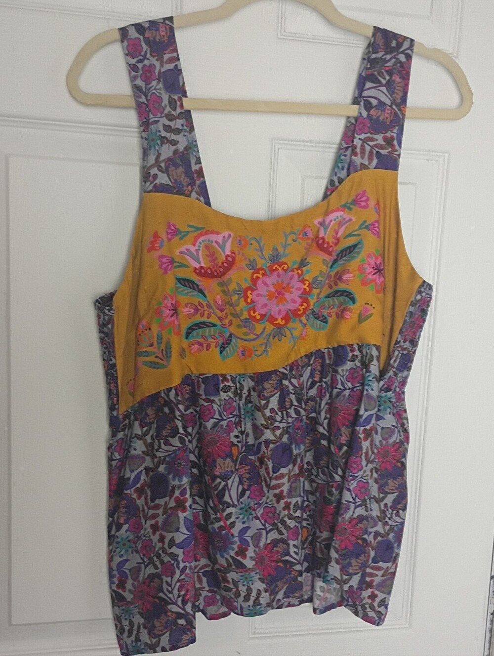 NWT Natural Life Tricia Floral patchwork Tank top XL